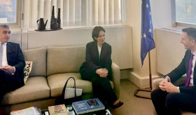 Ժաննա Անդրեասյանը հանդիպել է Եվրոպայի խորհրդի տեղական և շրջանային իշխանությունների կոնգրեսի գլխավոր քարտուղարի հետ
